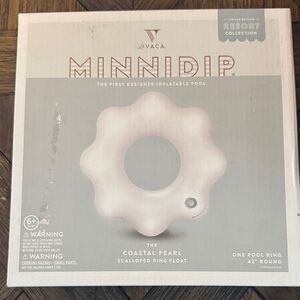 Minnidip Inflatable Pool with Scalloped Design
